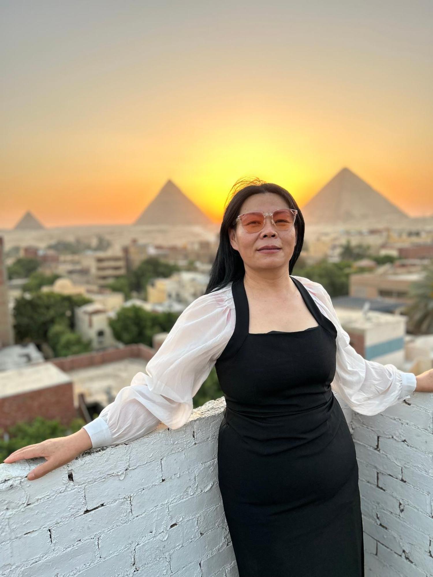 Loay Pyramids View Apartment Кайро Екстериор снимка
